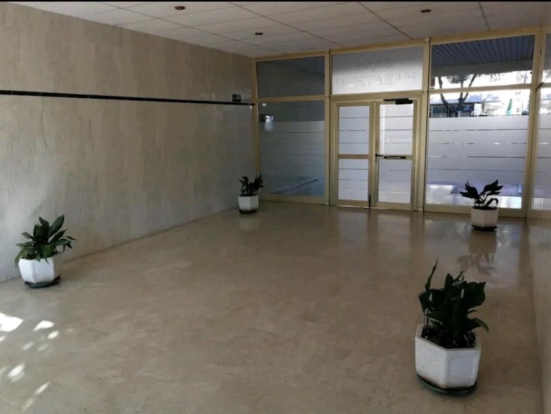 Bonito Apartamento Cerca De La Playa Salou Buitenkant foto