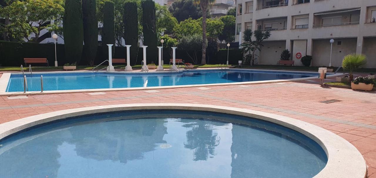 Bonito Apartamento Cerca De La Playa Salou Buitenkant foto